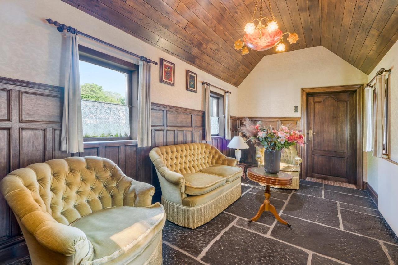 Fantastische Vakantiewoning Aan Het Bos Wingene Bagian luar foto
