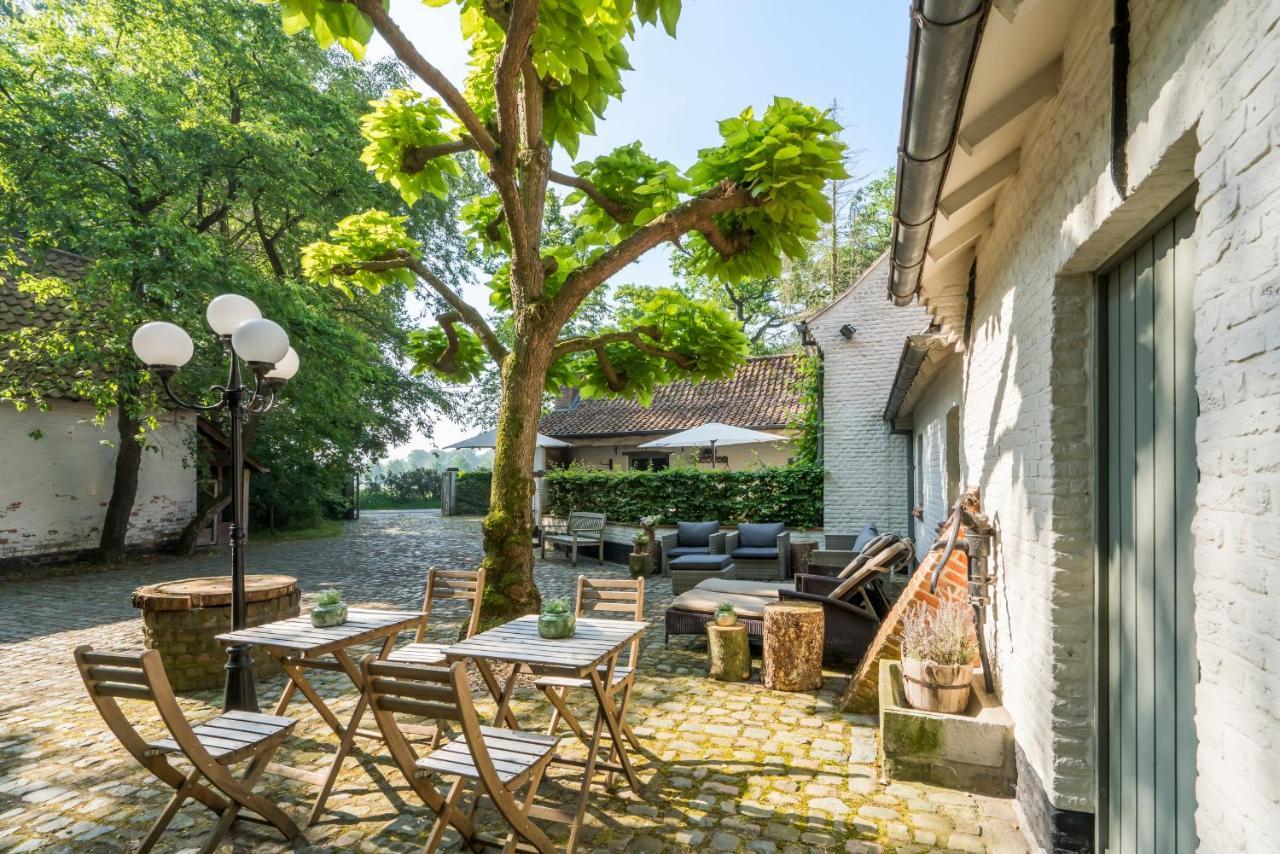 Fantastische Vakantiewoning Aan Het Bos Wingene Bagian luar foto